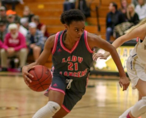 Girls basketball prepares to compete in Districts