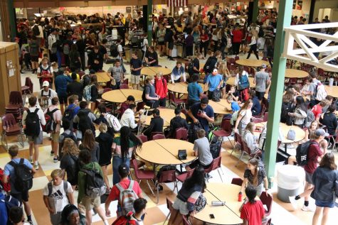 Cafeteria staff manages Flex Time rush