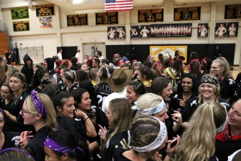 Powder Puff plays on despite weather