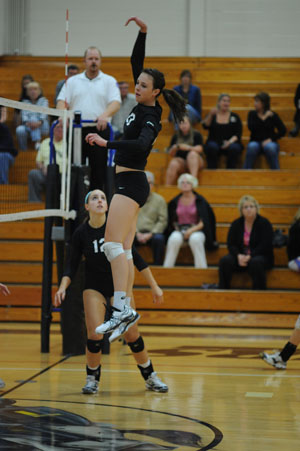 Lady Lancer volleyball looks to carry success into Districts
