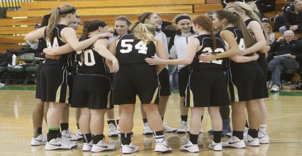 Lady Lancers look to overcome losing streak; make a run in Districts