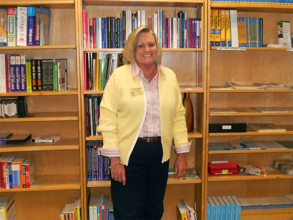 Counselor Marybeth Desloge awarded Counselor of the Year