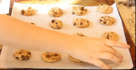 DIY: No flour chocolate chip cookies