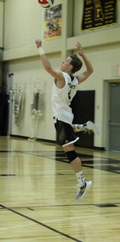 Boys volleyball advance further into playoffs with a win over Francis Howell