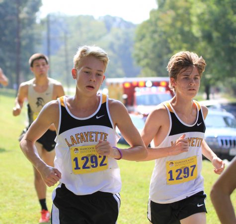 Boys and girls cross country stay successful in Suburban West Conference Meet
