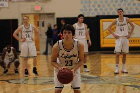 Flinn erupts for 28 points against Mehlville; team to play for Parkway West championship