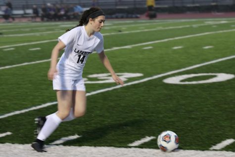 Girls soccer prepares for Districts after Omaha tournament