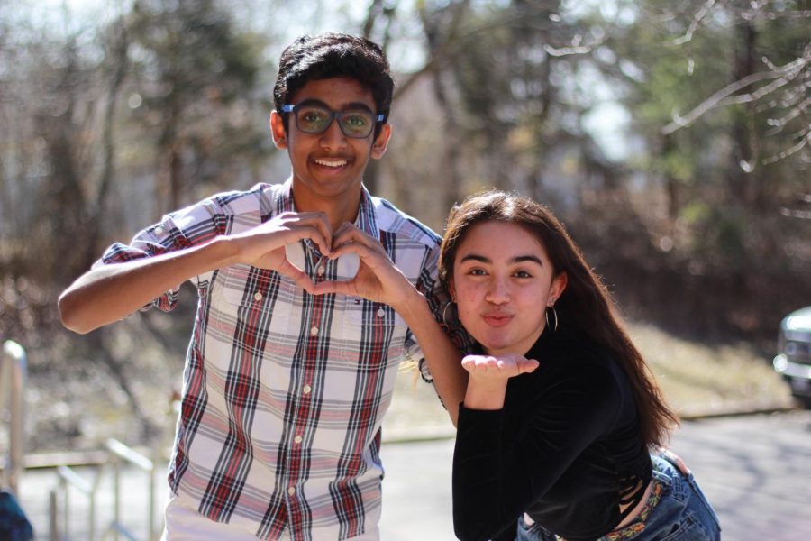 In+another+episode+of+Listen+in%2C+freshman+Aashish+Allu+and+Jessica+Watts+look+into+high+school+relationships.