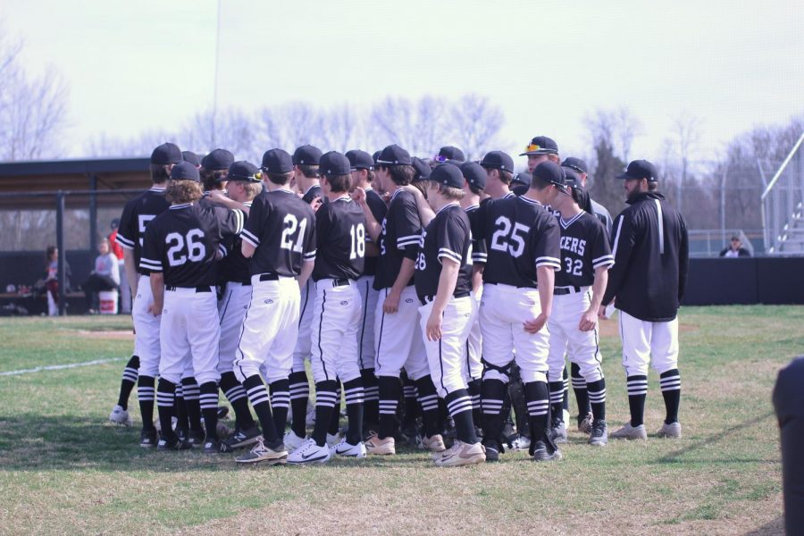 On April 9, the Missouri State High School Activities Association (MSHSAA) released a statement declaring an end to all spring sports events. While the correct choice, the decision will impact sports at Lafayette in many ways.