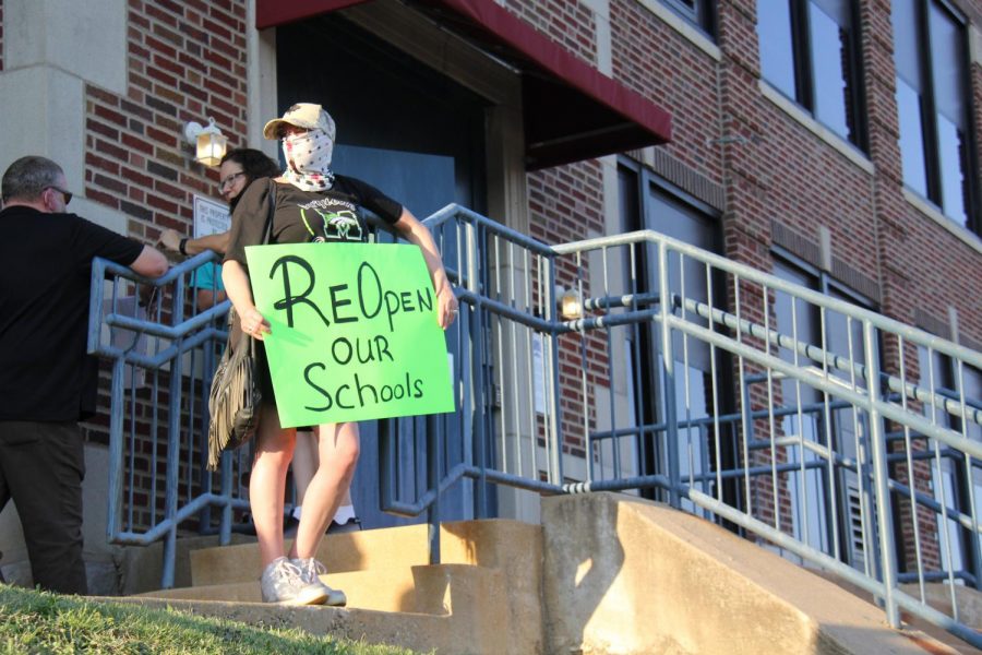 On July 23, Rockwood families gathered outside the Rockwood Annex in Eureka, MO during the Board of Education meeting to protest the District's plan for the return to school in the fall.