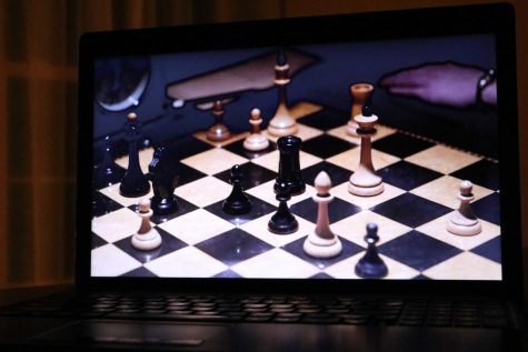 Pro Chess Players Review Accuracy of Netflix's 'The Queen's Gambit