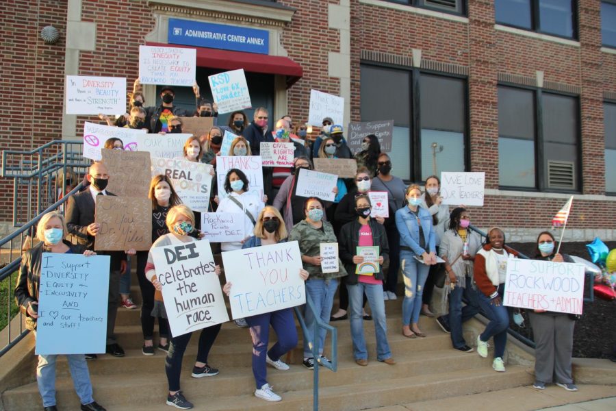 During the May 6, 2021 Rockwood Board of Education meeting, Rockwood community members gathered outside the Administrative Annex building, where the meeting was being held, to demonstrate their opinions regarding the current controversies over diverse curriculums. Over 30 patrons spoke during the meeting for three-minute slots each.