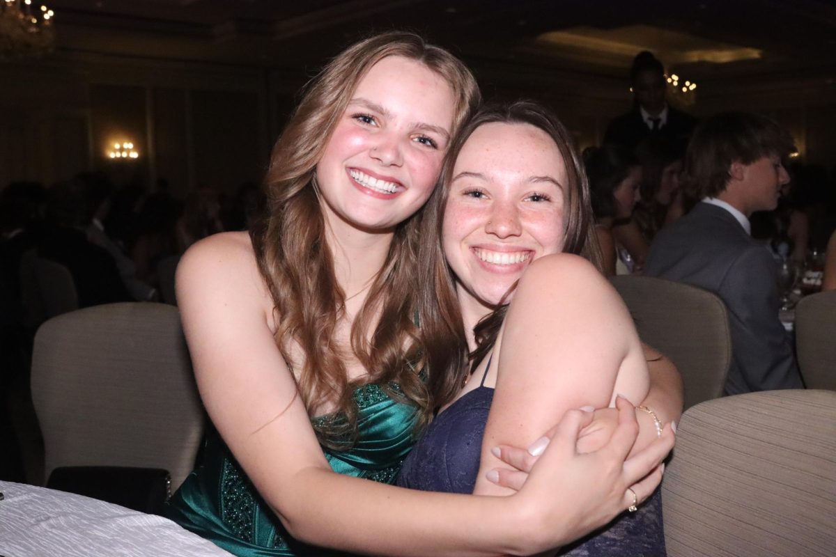 From left: Alexandra Hildebrandt and Lauren Blosser.

